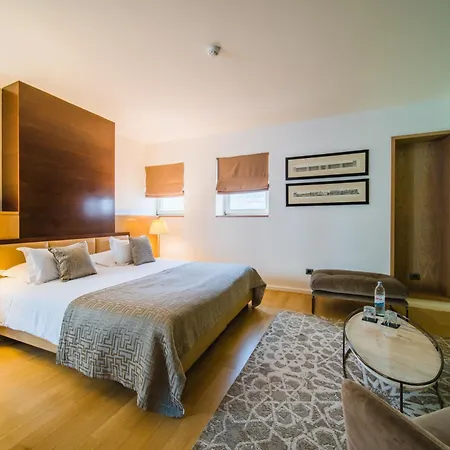 Vestibul Palace & - Small Luxury Of The World Szálloda