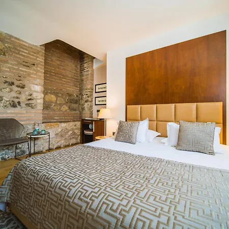 Szálloda Vestibul Palace & - Small Luxury Of The World 4*