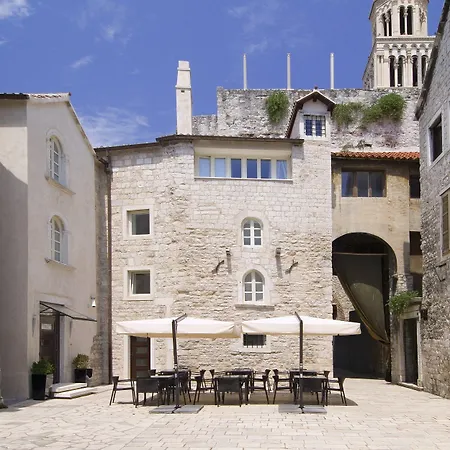 Otel Vestibul Palace & - Small Luxury Of The World