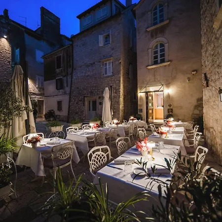 Vestibul Palace & - Small Luxury Of The World Split