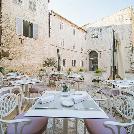 Vestibul Palace & - Small Luxury Of The World Otel 4*