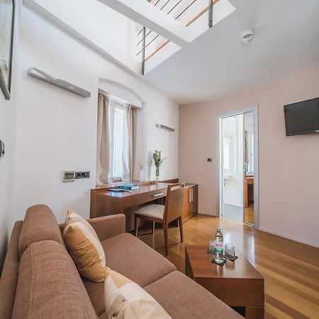 Vestibul Palace & - Small Luxury Of The World Otel Split