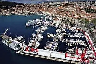 Hotel Vestibul Palace & - Small Luxury Of The World