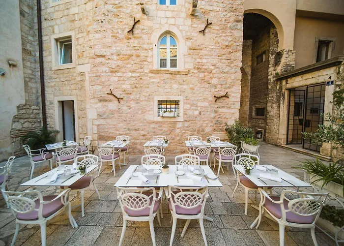 Vestibul Palace & - Small Luxury Of The World 4*