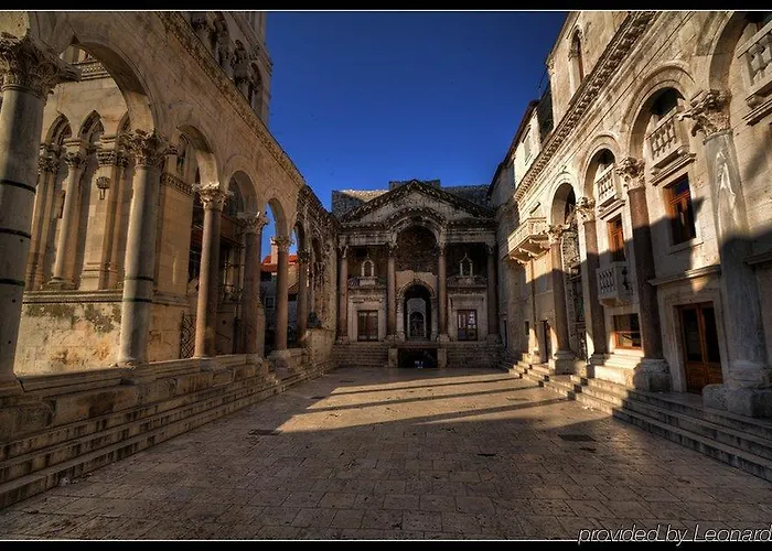 Vestibul Palace & - Small Luxury Of The World Hotel 4*