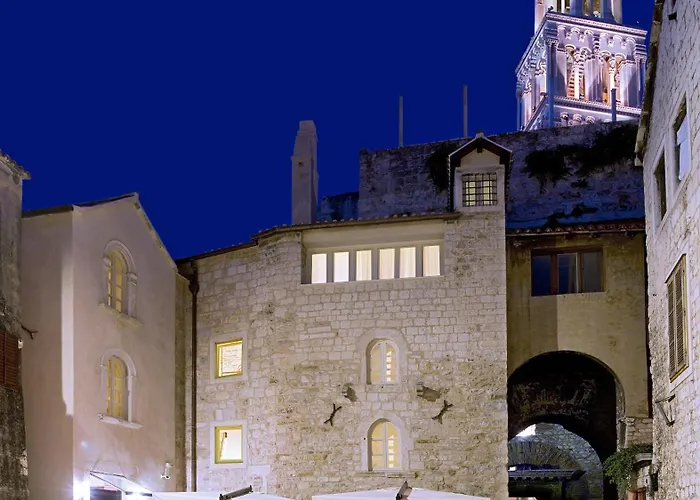 Hotel Vestibul Palace & - Small Luxury Of The World 4*