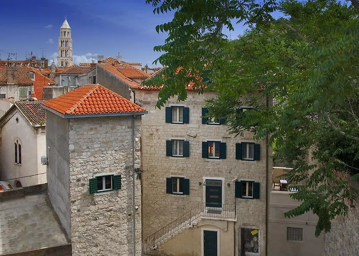 Hotel Vestibul Palace & - Small Luxury Of The World