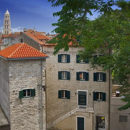 Готель Vestibul Palace & - Small Luxury Of The World