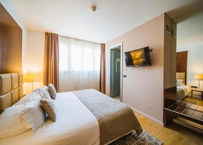 Vestibul Palace & - Small Luxury Of The World 4*