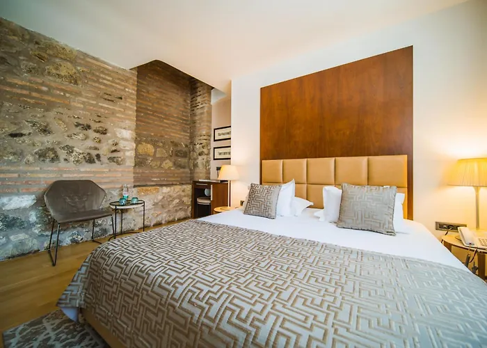 Hotell Vestibul Palace & - Small Luxury Of The World 4*